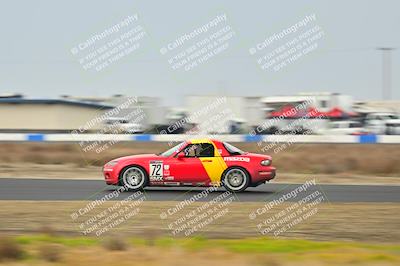 media/Jan-26-2025-CalClub SCCA (Sun) [[cfcea7df88]]/Group 1/Race/